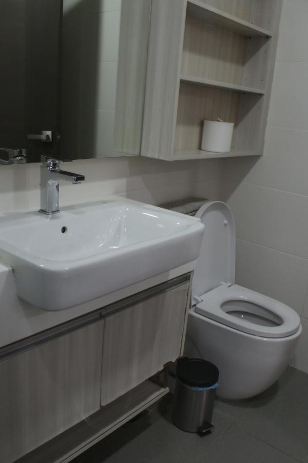 Suasana Suites D'Homestay Jb Town Johor Bahru Ngoại thất bức ảnh